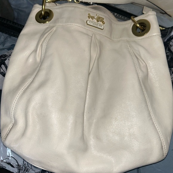 Coach purse - Picture 3 of 6